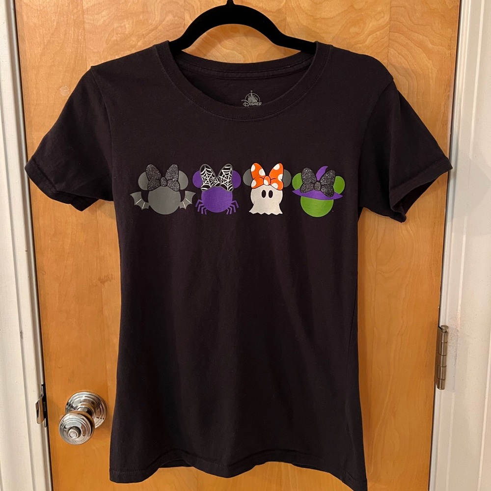 Minnie Mouse Halloween tshirt Disney size small